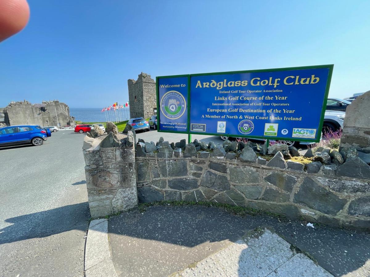 Lovely Apartment Overlooking The Harbour And Bay Ardglass 외부 사진