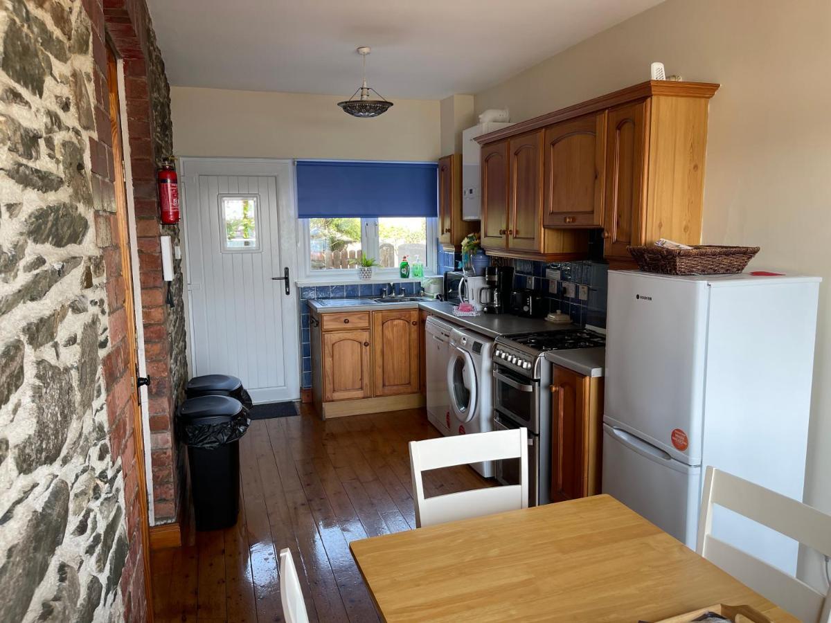 Lovely Apartment Overlooking The Harbour And Bay Ardglass 외부 사진