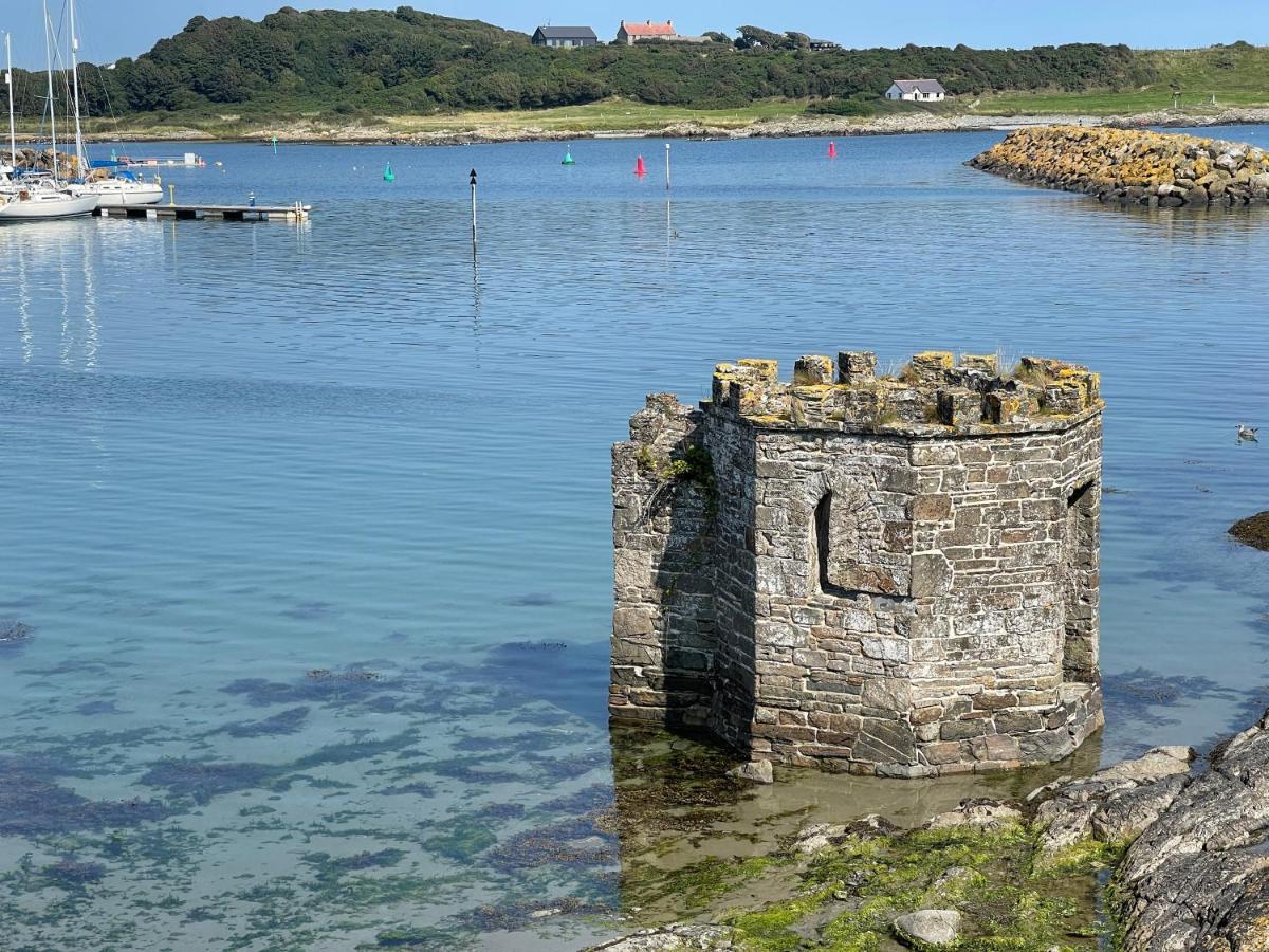 Lovely Apartment Overlooking The Harbour And Bay Ardglass 외부 사진